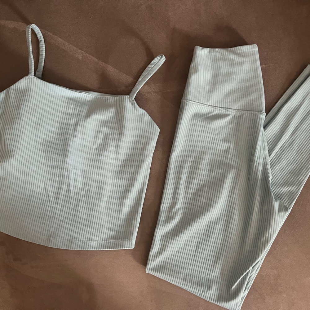 Girlfriend Collective - Blue Ribbed Set - XS